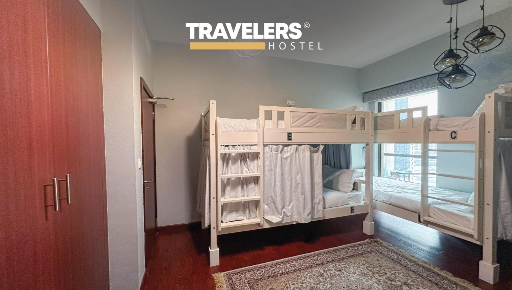 Travelers - Dubai Marina Hostel Экстерьер фото