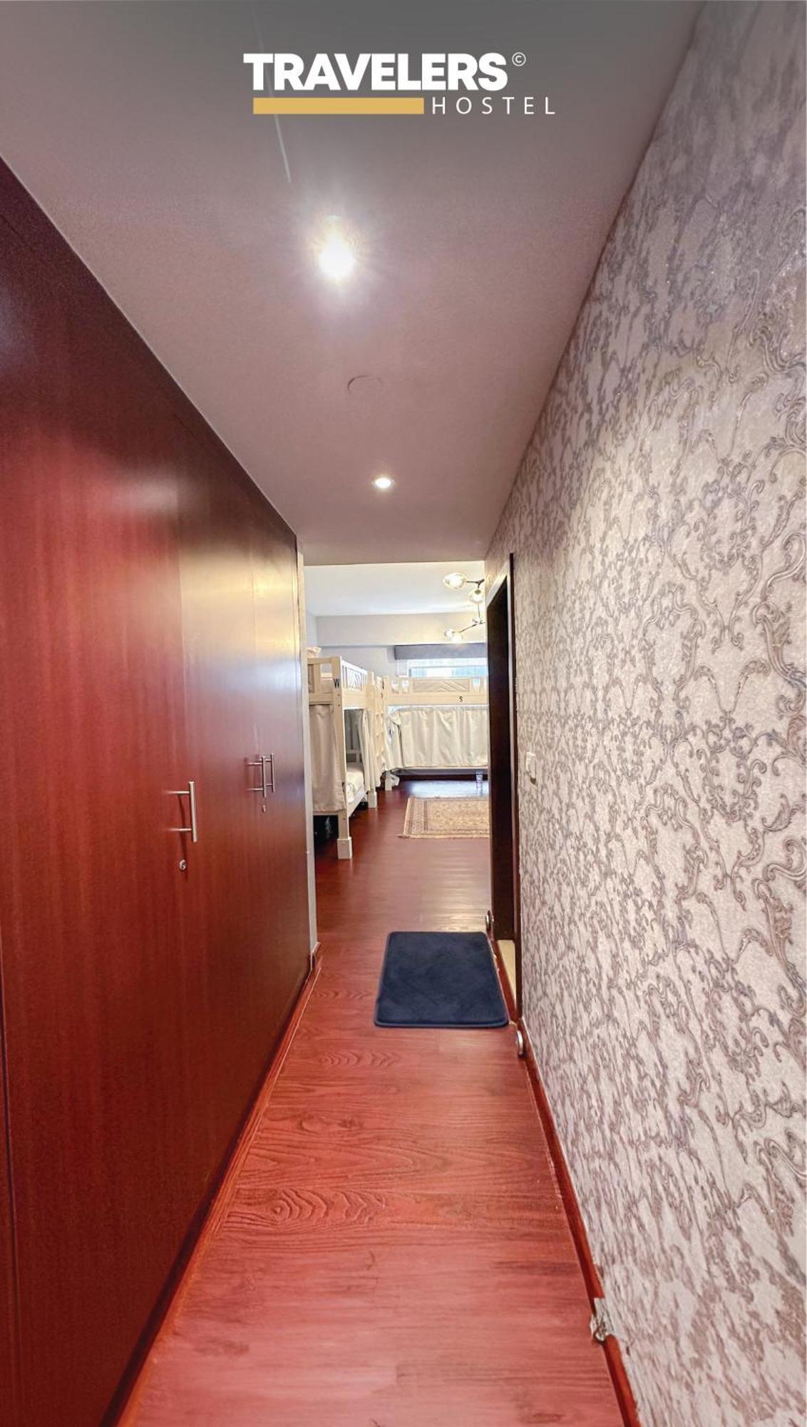 Travelers - Dubai Marina Hostel Экстерьер фото